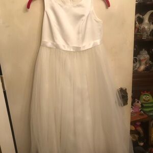 David's Bridal White Flower Girl Dress Size 10, Tulle, Formal, Special Occasion